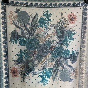 Floral Patterned Scarf
59X191/2